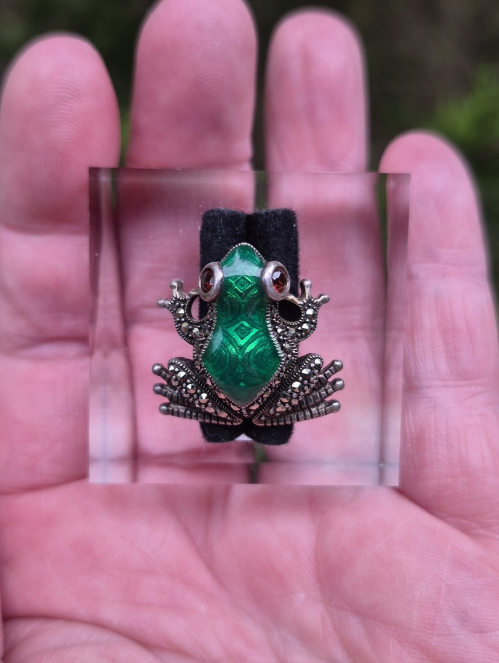 Vintage Sterling Silver 925 Guilloche Enamel Garnet Marcasite Frog Brooch Pin - Picture 9 of 10